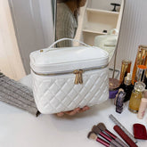 NEW DIAMOND SHAPED LARGE CAPACITY COSMETIC BAG_CWAB4406