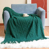 KNITTED WARM BLANKET WITH TASSELS_CWMM0199