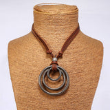 SIMPLE DOUBLE CIRCLE PENDANT COWHIDE NECKLACE_CWMM4607