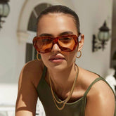 BUTTERFLY RIVET TRENDY RETRO SUNGLASSES_CWASG0441