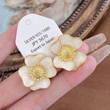 PEACH BLOSSOM 3D FLOWER EARRINGS_CWAJE2033