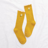 RUFFLE HEM CHRYSANTHEMUM EMBROIDERED SOCKS_CWMS0984