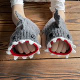 CUTE CARTOON SHARK HALF FINGER GLOVES_CWMM1663