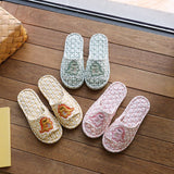 THICK COTTON COUPLE SLIPPERS WITH NON SLIP SOLE_CWSHF0182