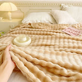 Double-Sided Flannel Coral Fleece Blanket_Cwmm10517