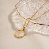 COLD STYLE SHELL ROUND PENDANT NECKLACE_CWAJE1439