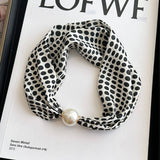 Pearl Magnetic Skinny Silk Neck Scarf_Cwasc03931