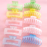 SUMMER JELLY HAIR CLAW AVOCADO GREEN MATTE CLIP_CWAHA0093