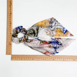 Silk Ink Print Scrunchie With Ribbon Tail_Cwaha07595