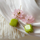 Green Garden Sweet And Gentle Earrings_Cwaje1699
