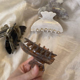 FRENCH THICKENED NICHE HALF TIED HAIR CLIP_CWAHA2376