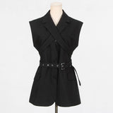 STYLISH SLEEVELESS BLAZER WITH BELT AND LAPELS_CWOCO1219