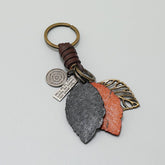 CREATIVE RETRO LEAF LEATHER CAR KEYCHAIN_CWMM4767