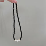 BLACK NATURAL STONE FRESHWATER PEARL NECKLACE_CWAJE1279