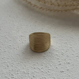 FASHIONABLE SMOOTH SPRING BRACELET FOR WOMEN_CWMM3123