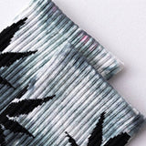 Tie-Dyed Maple Leaf Pattern Socks_Cwms0253