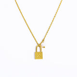 STAINLESS STEEL LETTER PEARL LOCK PENDANT NECKLACE_CWMM5298