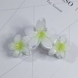 Cwasc1692_Petals Three Flower Clip Fashion Hair Claw