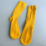 SOLID COLOR VERTICAL STRIPES COTTON CREW SOCKS_CWMS074