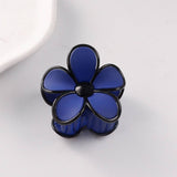 Cwaha1398_Elegant Black Border Flower Hair Claw Clip