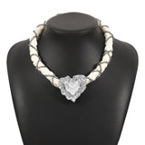 FASHIONABLE WOVEN FABRIC PEARL NECKLACE_CWMM3144