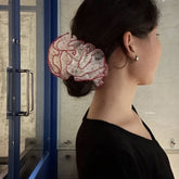 SPRING FLORAL LACE SCRUNCHIE WITH SWEET CONTRAST_CWAHA5506