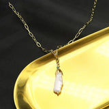 Womens High-End Vintage Pearl Necklace