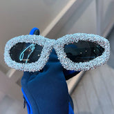 SPORTY CAT EYE DIAMOND SUNGLASSES_CWASG0803