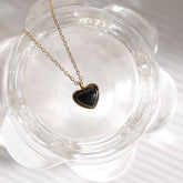 NATURAL STONE RED HEART SHAPED PENDANT NECKLACE_CWAJE1616