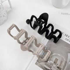 Rad Extra-Large Shark Clip Fashionable Grab Clip