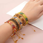 RICE BEAD HAND WOVEN RAINBOW FLOWER BRACELET_CWMM3796