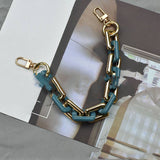 11 81IN ACRYLIC CHAIN BAG PHONE STRAP_CWMM5062