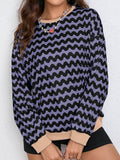 Wavy Color-Blocked Long-Sleeved Sweatshirt