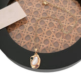 IRREGULAR GEOMETRIC SHELL PENDANT NECKLACE_CWAJE1260