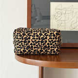 Leopard Corduroy Makeup Baglarge Travel Wash Pouch_Cuab00763