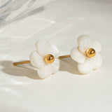 SIMPLE AND VERSATILE 18KGOLD SHELL FLOWER EARRINGS_CWASC1679