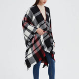 GEOMETRIC BLACK AND RED SHAWL WITH SPLIT HOOD_CWASC0263