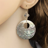 FASHION HOLLOW BLACK SHELL CARVED EARRINGS_CWMM4263
