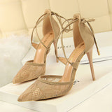 POINTED MESH LACE CROSS STRAP PUMPS_CWSHH0081