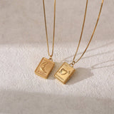 FASHION MOON LOVE PHOTO ALBUM NECKLACE_CWMM5673