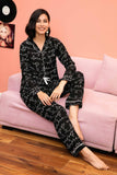 Two-Piece Pajamas With Long Sleeves And Trousers