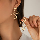 Wrinkled Exaggerated Irregular Teardrop Earrings_Cwaje1813