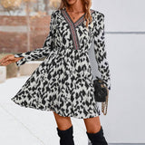 V-Neck Lace Patchwork Temperament Print Dress