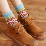 5PR SET RETRO ETHNIC STYLE SOCKS FOR MEN WINTER_CWMS0680