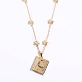 OPEN AND CLOSE STAR AND MOON DIAMOND NECKLACE_CWMM3820