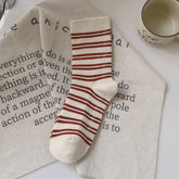 THIN EMBROIDERED BREATHABLE WOMENS MID CALF SOCKS_CWMS1132