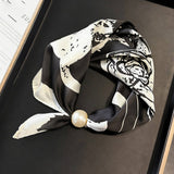 Ivory Pearl Magnetic Skinny Neck Scarf_Cwasc03933