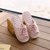 THICK COTTON COUPLE SLIPPERS WITH NON SLIP SOLE_CWSHF0182