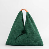 SIMPLE PORTABLE TRIANGLE SHOULDER BAG_CWAB2005