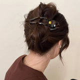 Minimal Twist Hair Clip Elegant Lazy Look_Cwaha08211